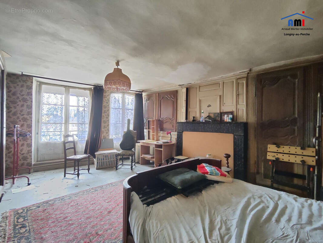 Maison à LONGNY-AU-PERCHE