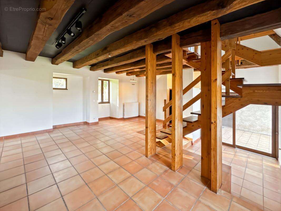 Maison à BASSILLAC