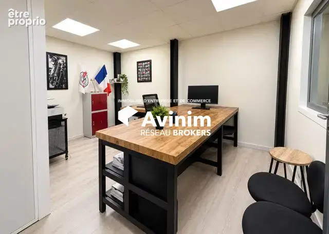 Commerce 351 m² à vendre à Chambly (60230) - photo 2