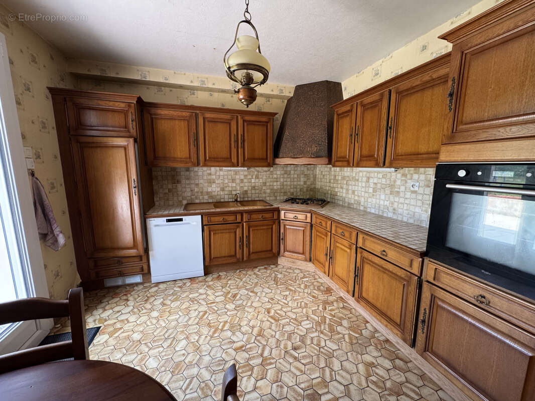 Maison à CHANTEAU