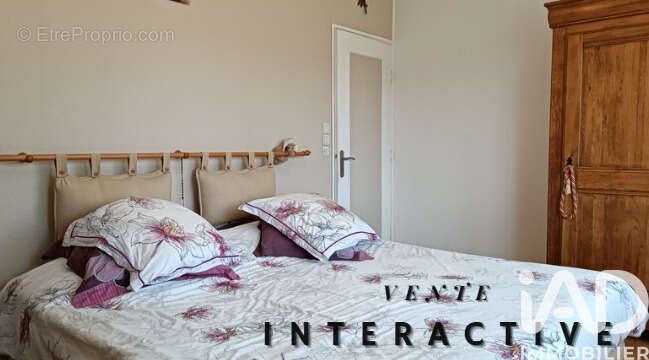 Photo 6 - Maison à BUSSAC-FORET