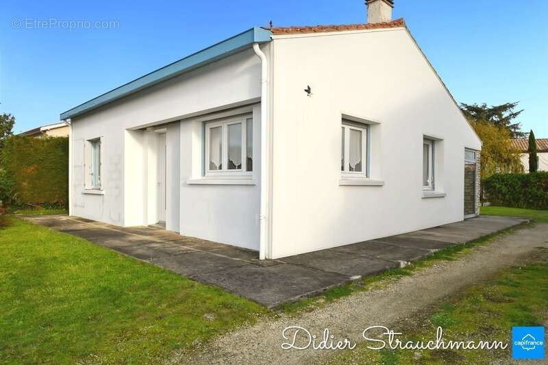 Maison à AIGREFEUILLE-D&#039;AUNIS