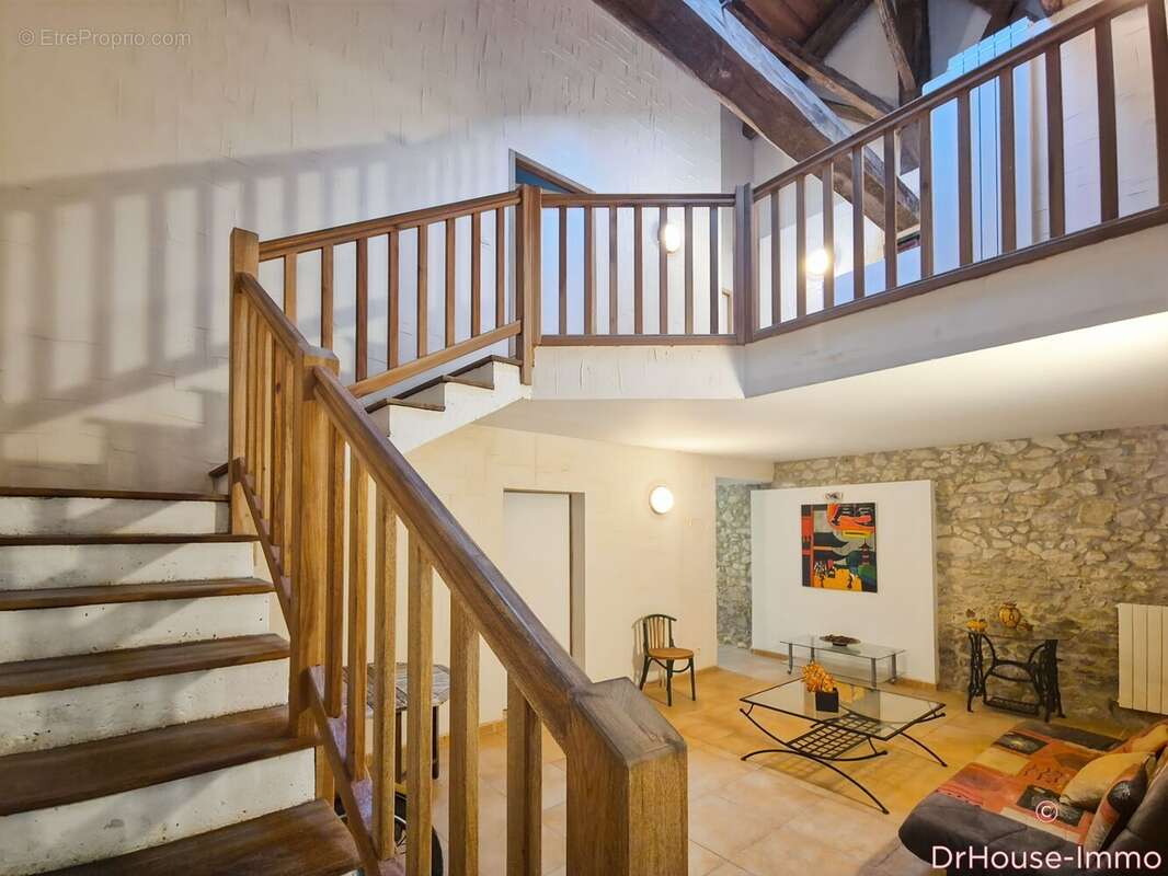 Maison à ANGOUME