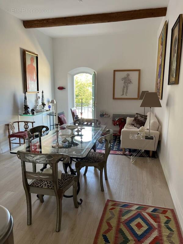 Appartement à BEAUCAIRE