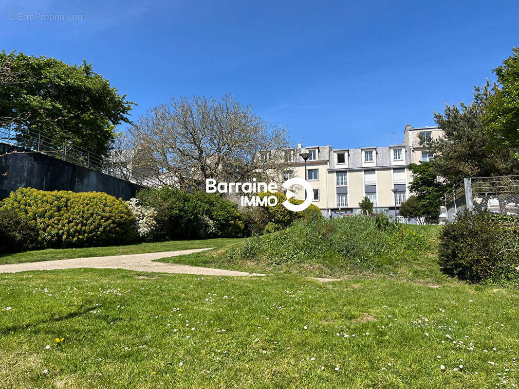 A vendre brest fac de medecine - appartement t1 29m² place de parking - ideal investisseur - photo 12