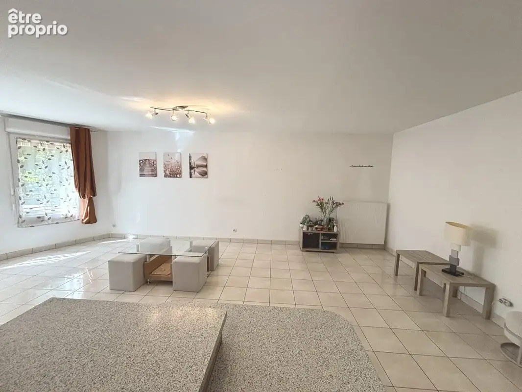 Appartement 4 pièces 74 m² à vendre à Crest (26400) - photo 3