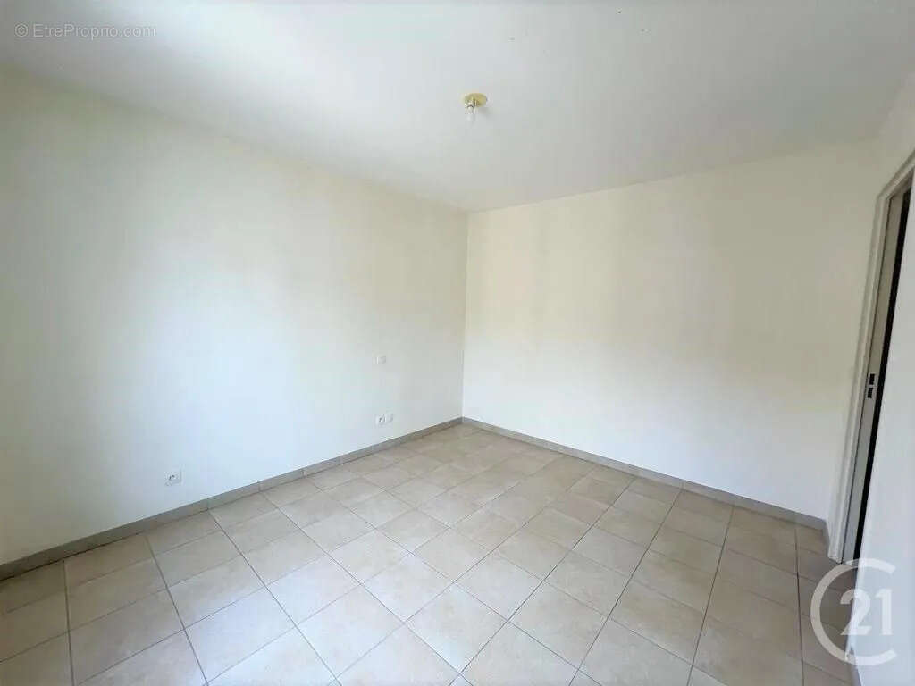 Appartement à SAINT-ANDRE-DE-LA-ROCHE