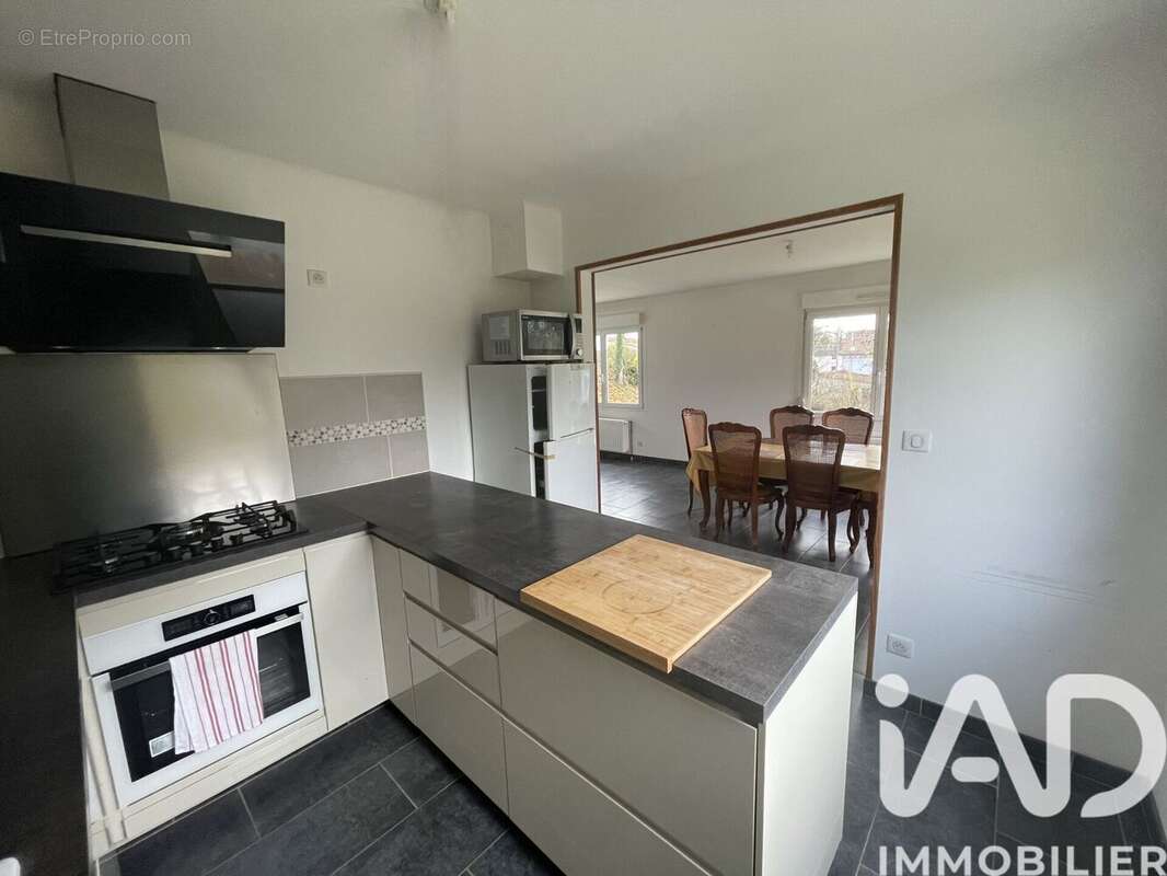 Photo 6 - Maison à DOMMARTIN-LETTREE