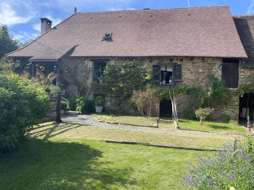 Entre Brive et limoges, 10 mn accès autoroute A20, petite hameau calme - photo 7