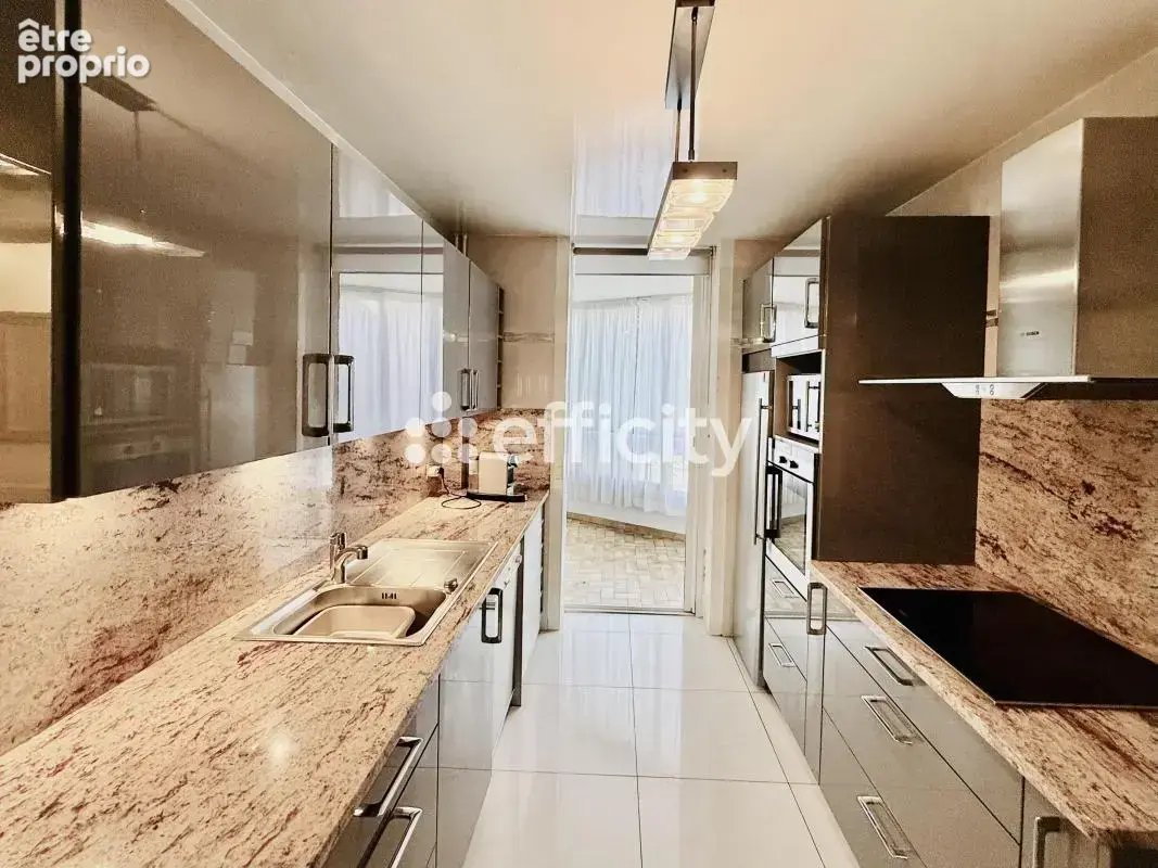Appartement - photo 11