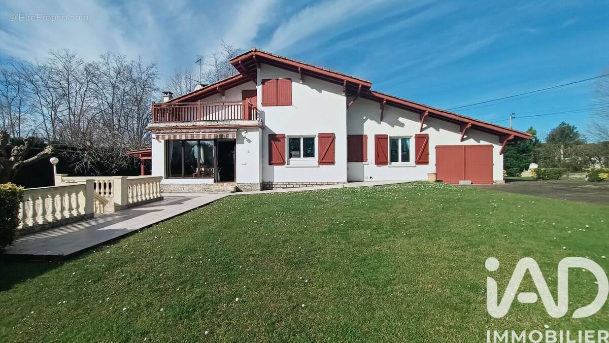 Photo 1 - Maison à URRUGNE