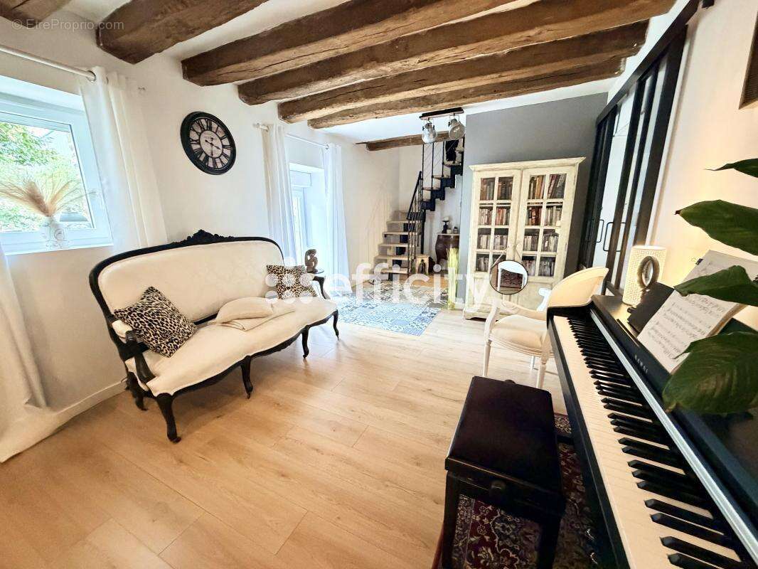 Maison à MARTIGNE-FERCHAUD