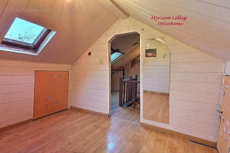 Maison à LA BONNEVILLE-SUR-ITON