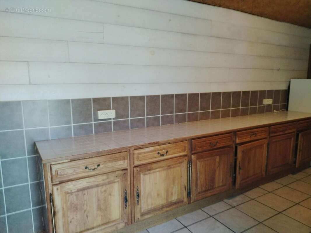 Maison 291 m² à Thors  - photo 2