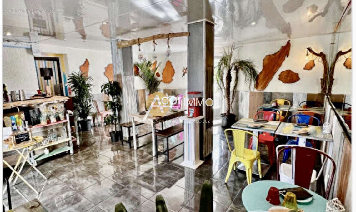 Restaurant de 150 m2 à toulon avec cours interieure - photo 3