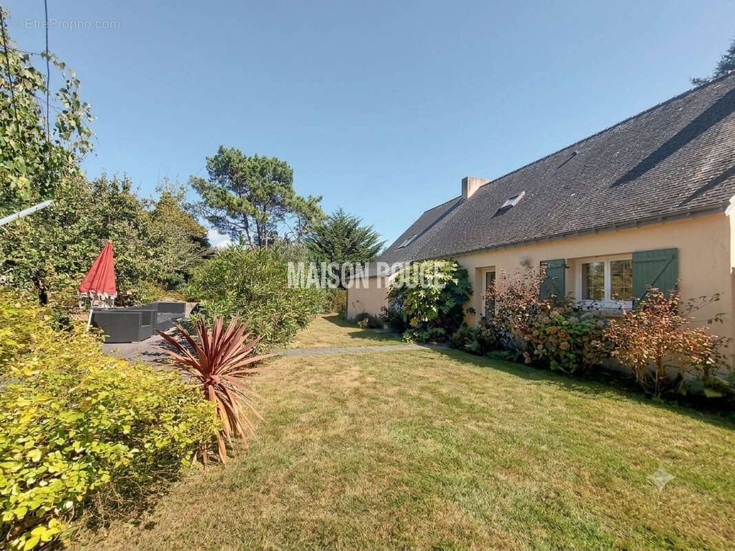 Maison à LARMOR-BADEN