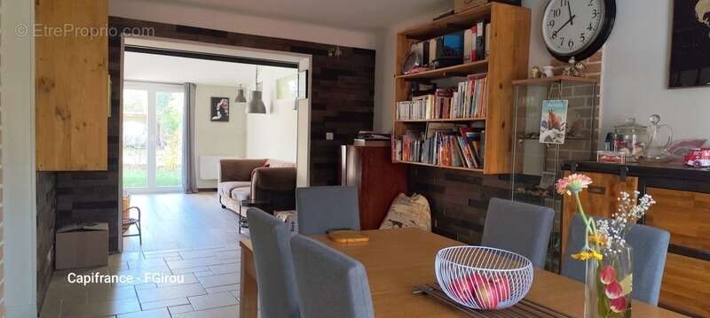 Maison à MEYRARGUES