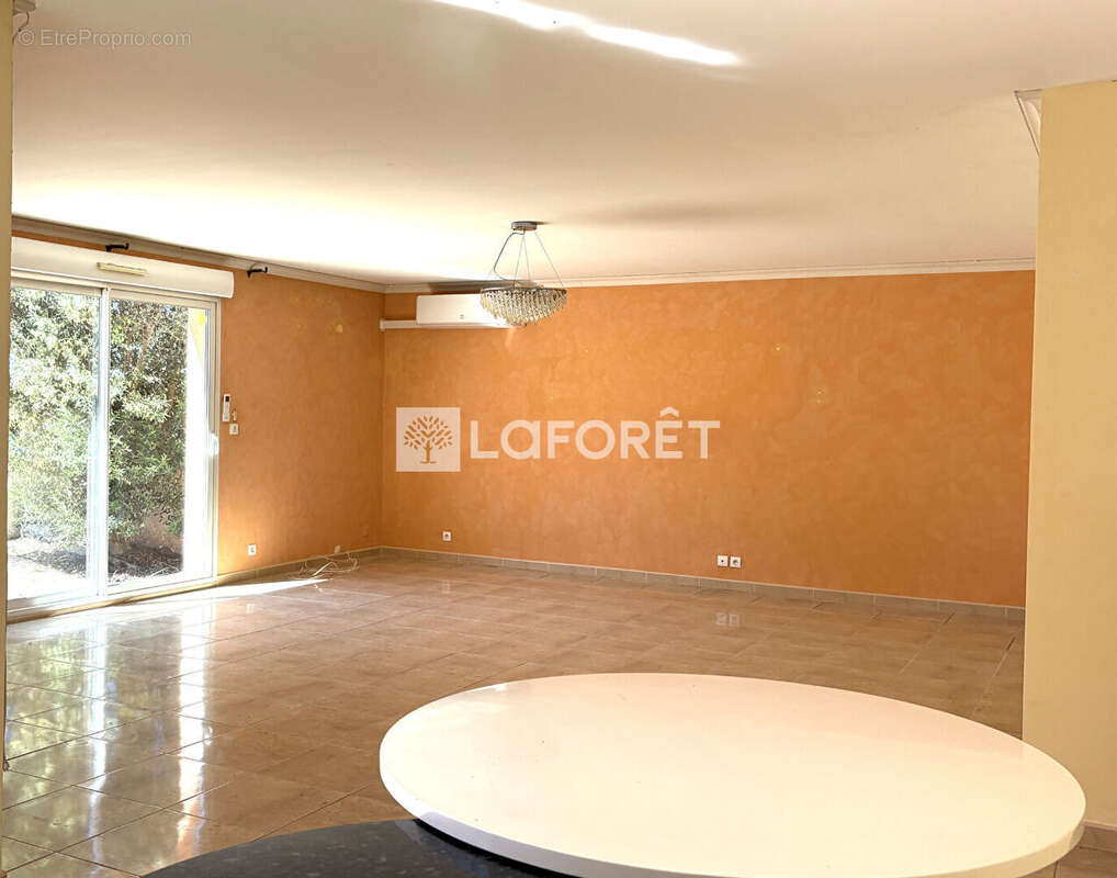 Maison Vedene 4 pièce(s) 100 m2 - photo 4