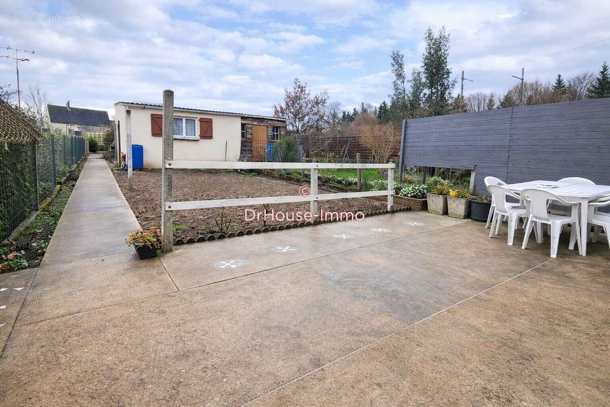 Maison à LA FERTE-BERNARD