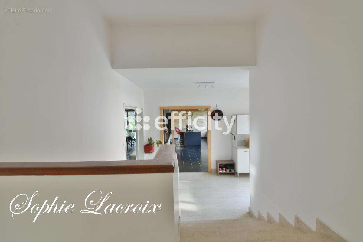Maison à SARRAS