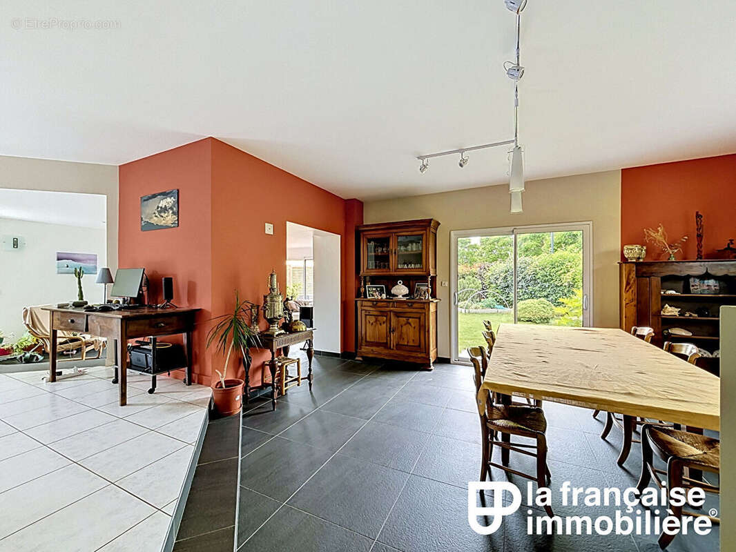 A vendre - mordelles - maison d'architecte 189 m² habitables - photo 15