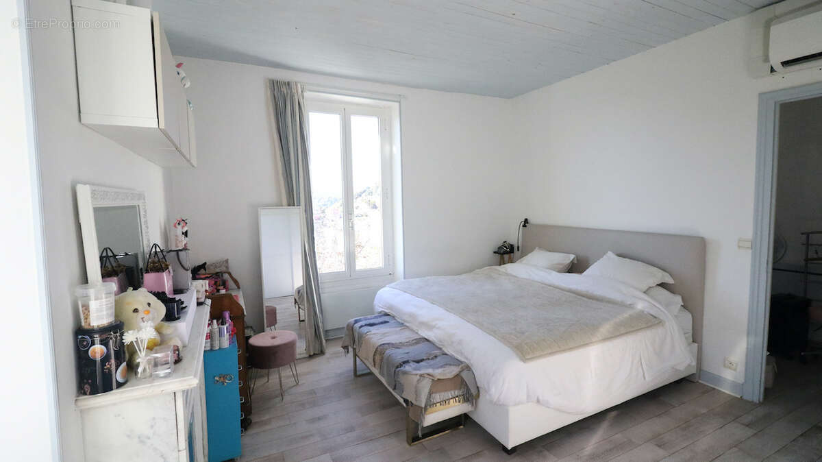 Maison à LA TURBIE