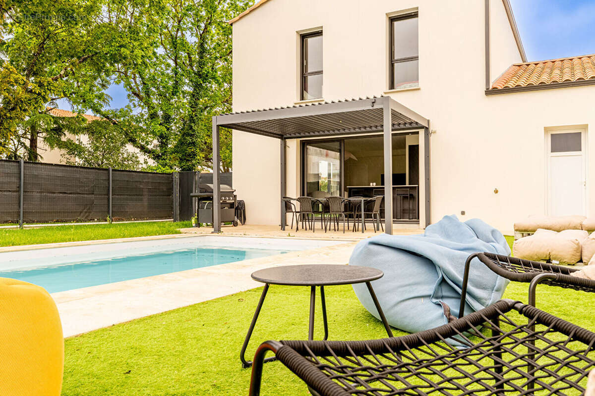 Maison à LES SORINIERES