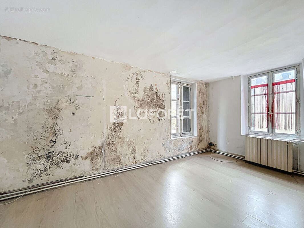 Maison à SAINT-MARTIN-DU-TERTRE