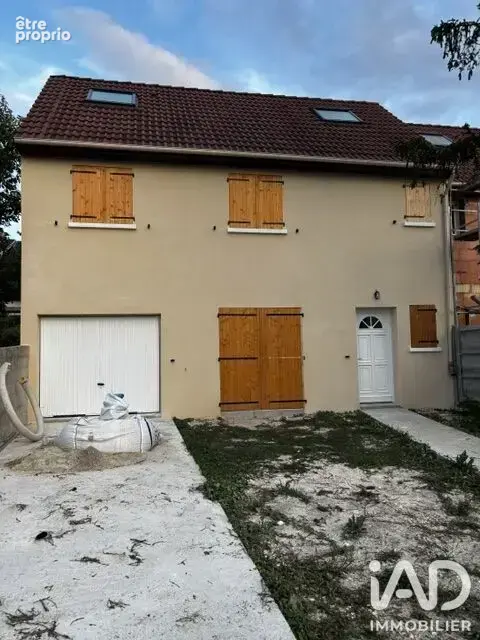 Photo 1 - Maison à LA FERTE-GAUCHER