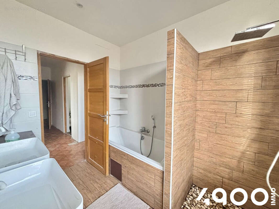 Maison à RIS-ORANGIS