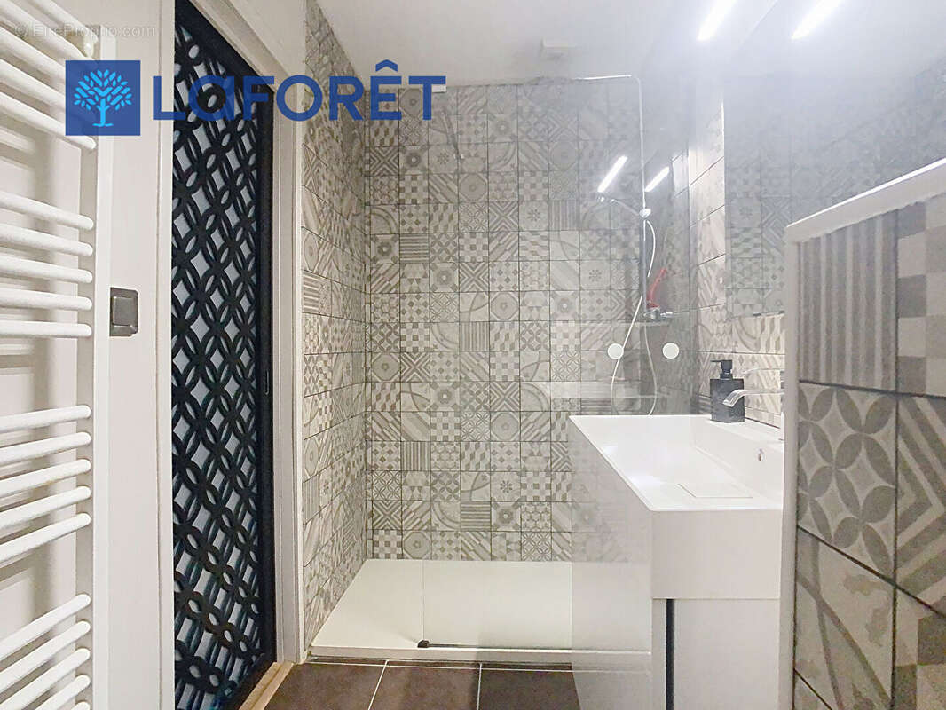 Maison à MUR-DE-BRETAGNE