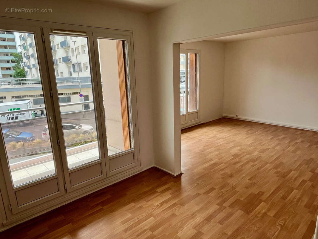 Appartement 77 m² à Meudon  - photo 2