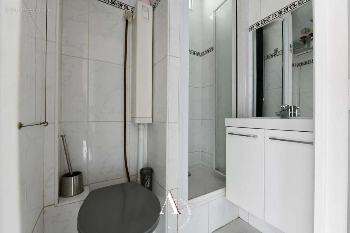 Appartement à AUBERVILLIERS