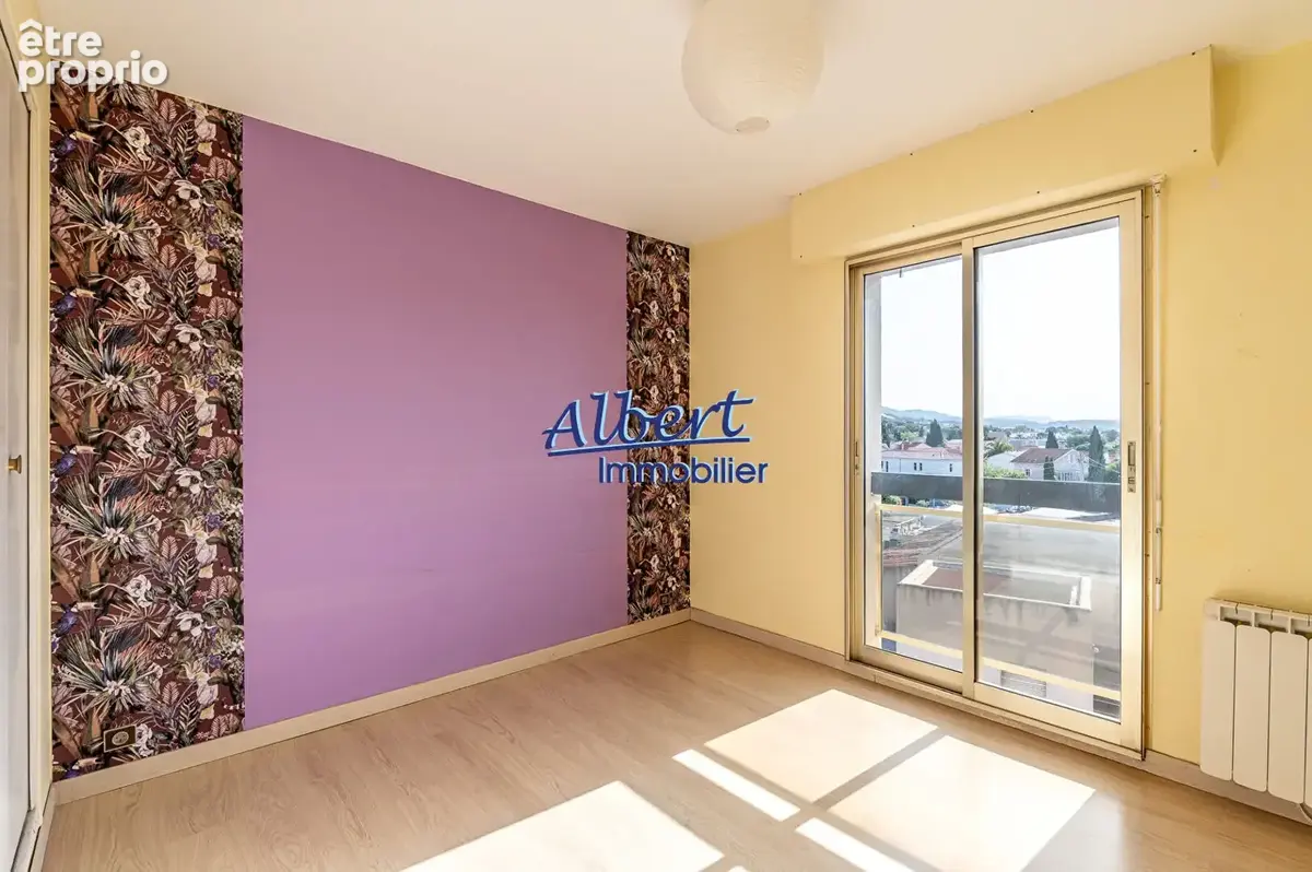 Appartement 2 pièces à vendre à Bandol, dernier étage avec vue dégagée - photo 14