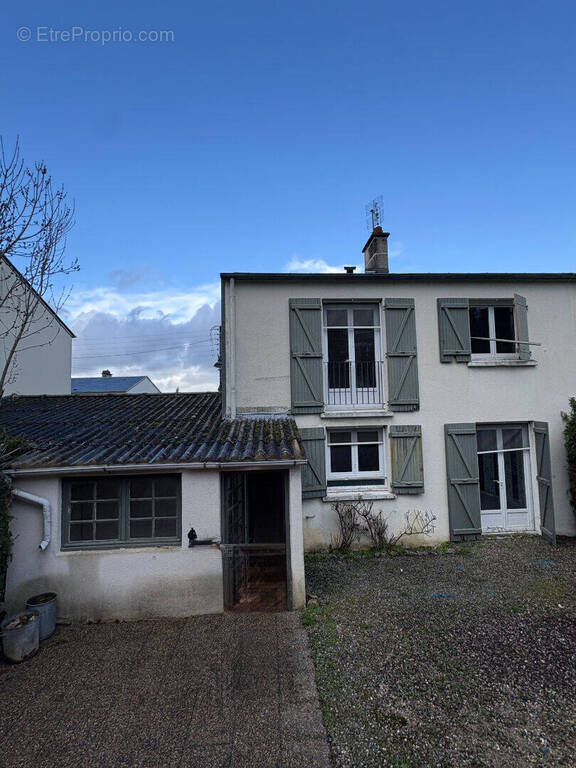 Maison à ARGENTON-SUR-CREUSE