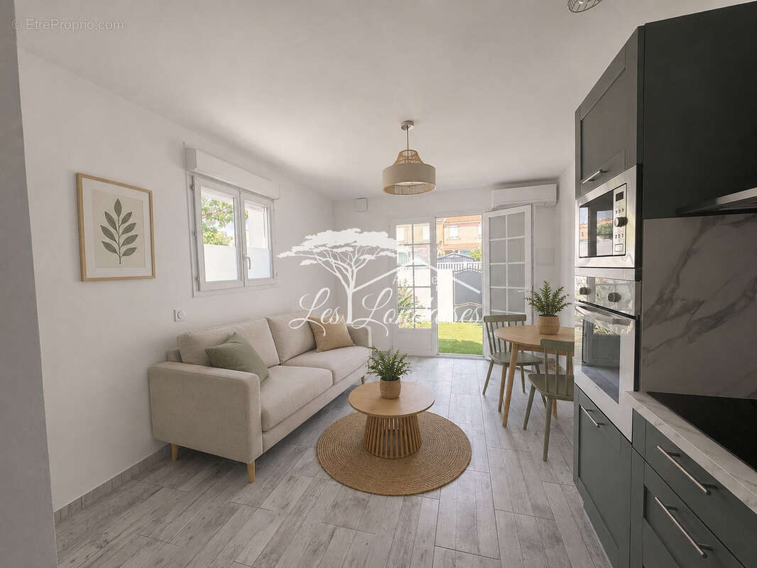 Appartement T2 avec jardin à vendre à La Londe-les-Maures   Proche centre-ville - photo 2