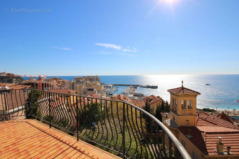 Appartement à CAP-D'AIL
