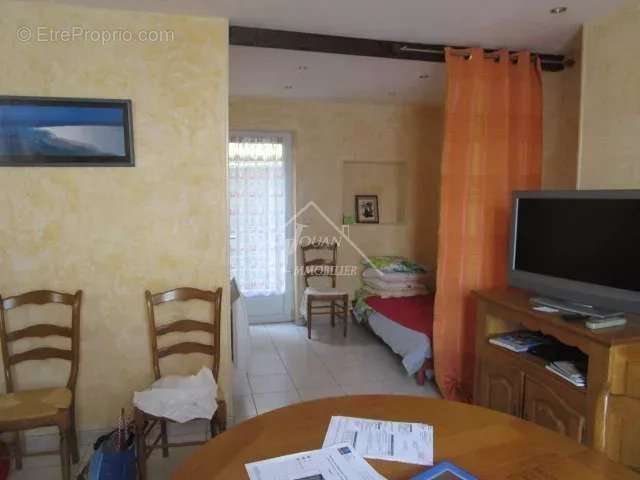 Maison à JALIGNY-SUR-BESBRE