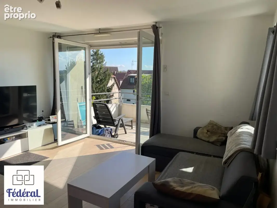 Strasbourg, F2 lumineux, 64,15m2 double terrasse, garage, bord de rivière. - photo 2