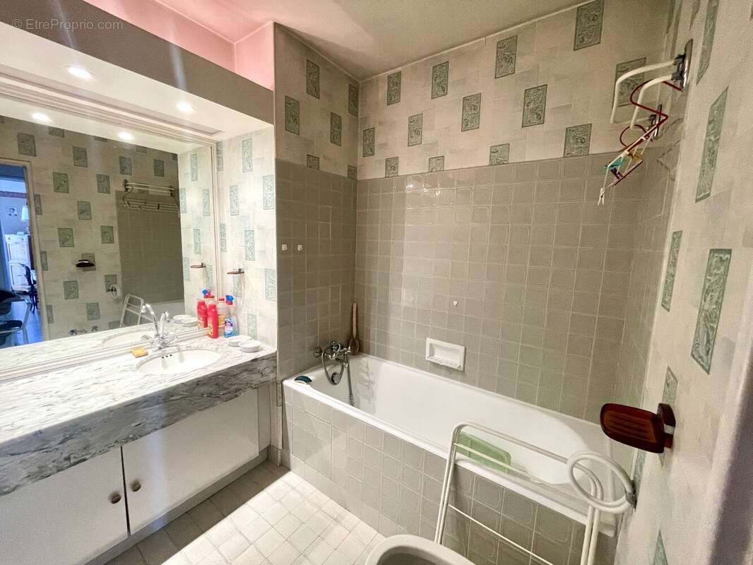 Appartement à VERSAILLES