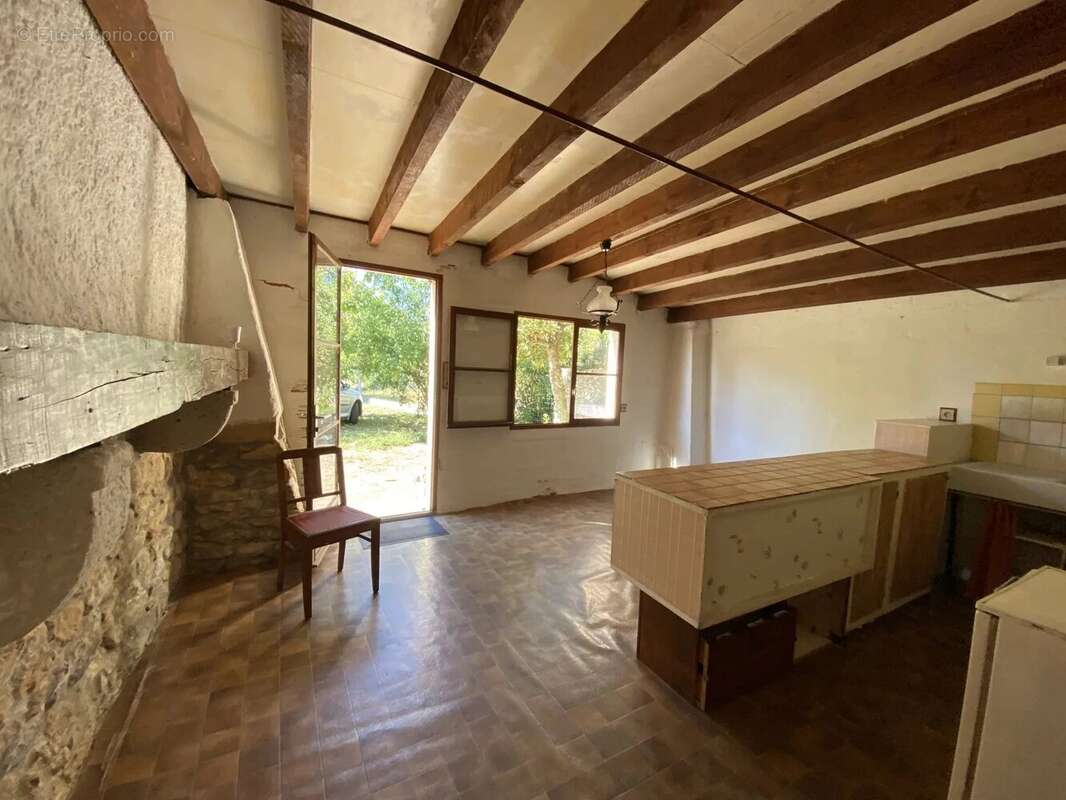 Ensemble immobilier - photo 3