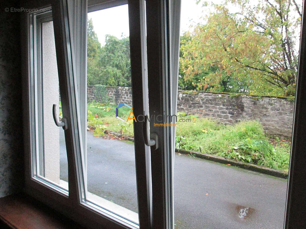 Maison à LUXEUIL-LES-BAINS