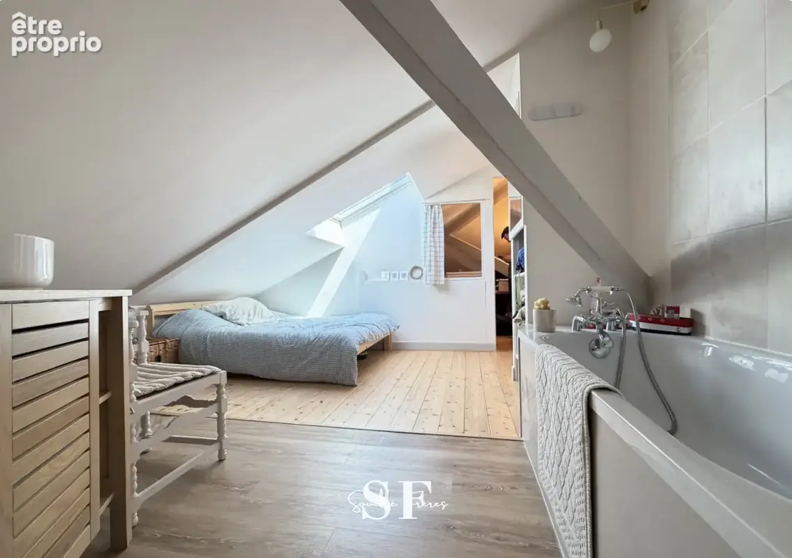 Agen - charmante maison de ville renovee avec garage et jardin - photo 8