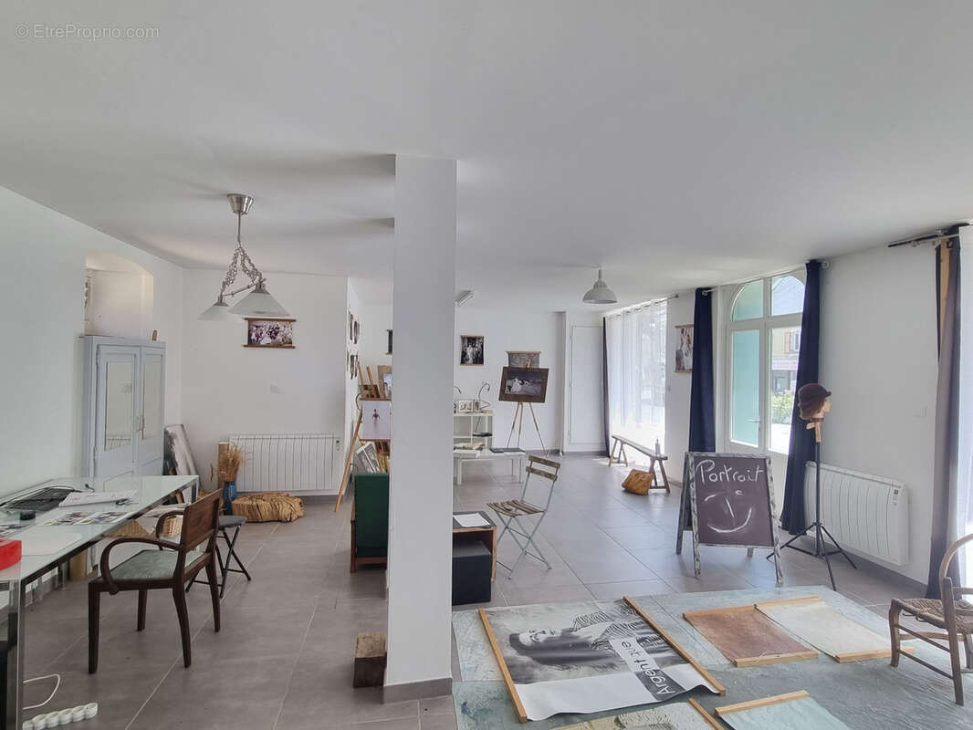 Appartement à NEUVY-SAINT-SEPULCHRE