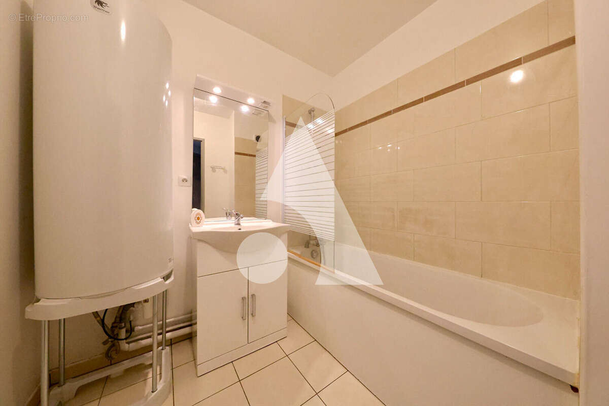 Appartement à CORBEIL-ESSONNES