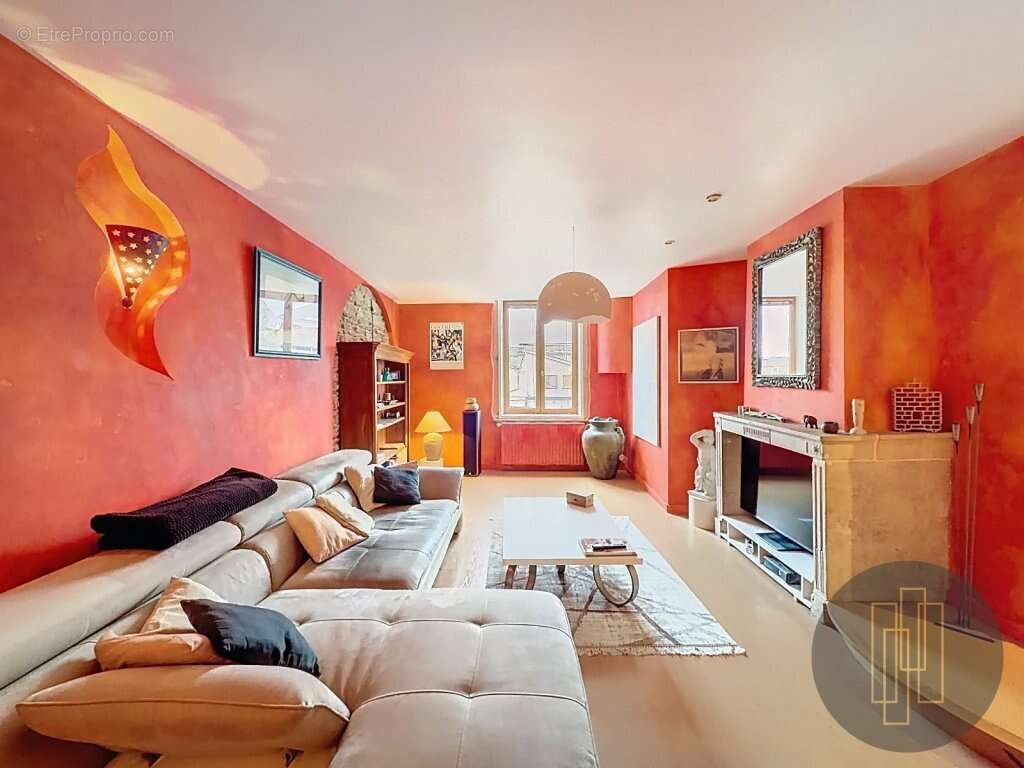 Appartement à VILLEFRANCHE-SUR-SAONE
