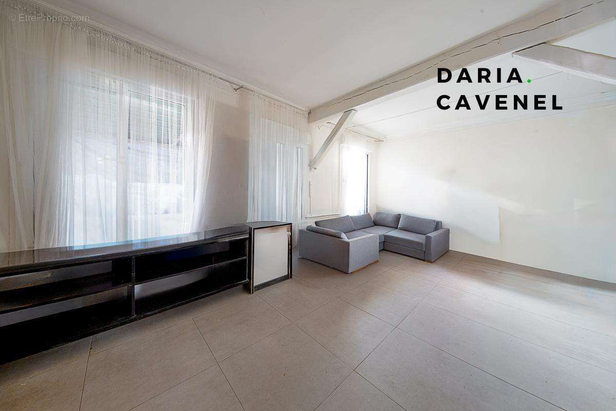 Maison à L&#039;HAY-LES-ROSES