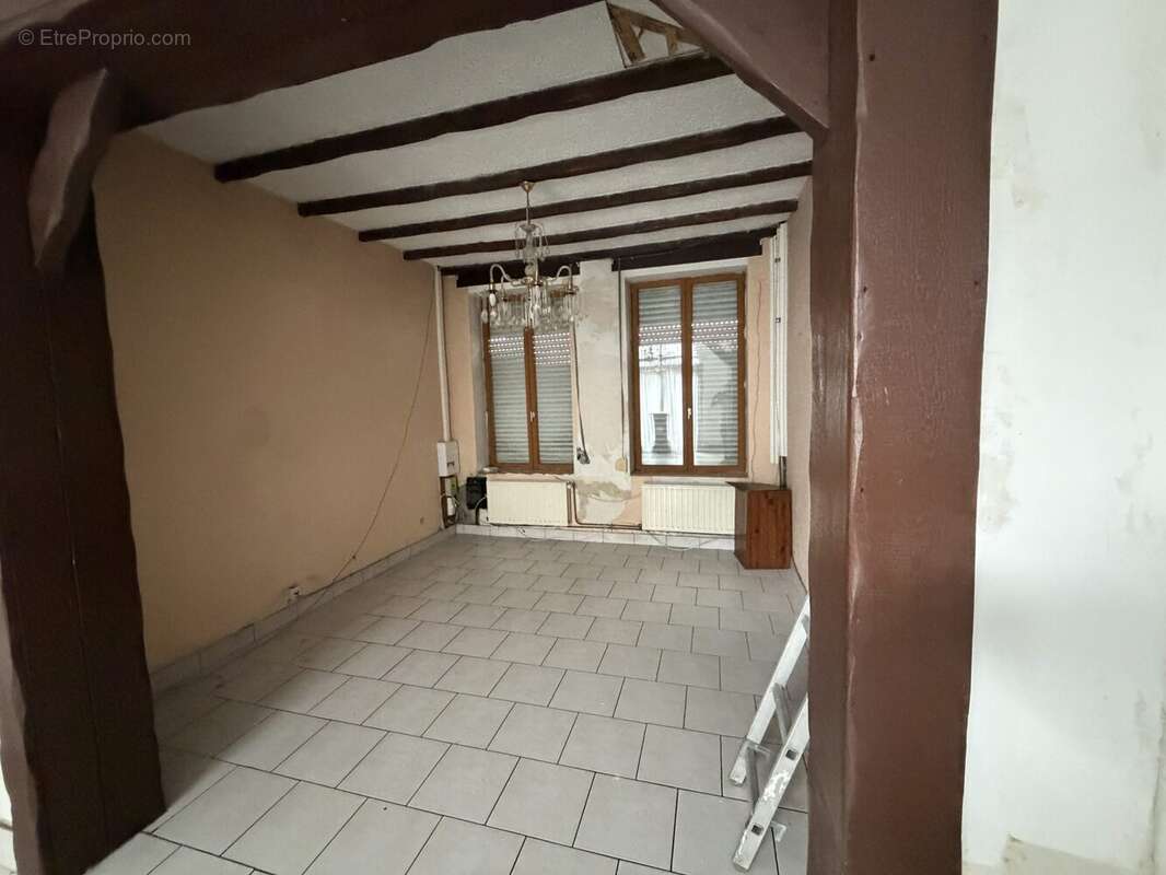 Appartement 105 m² à Roubaix  - photo 3