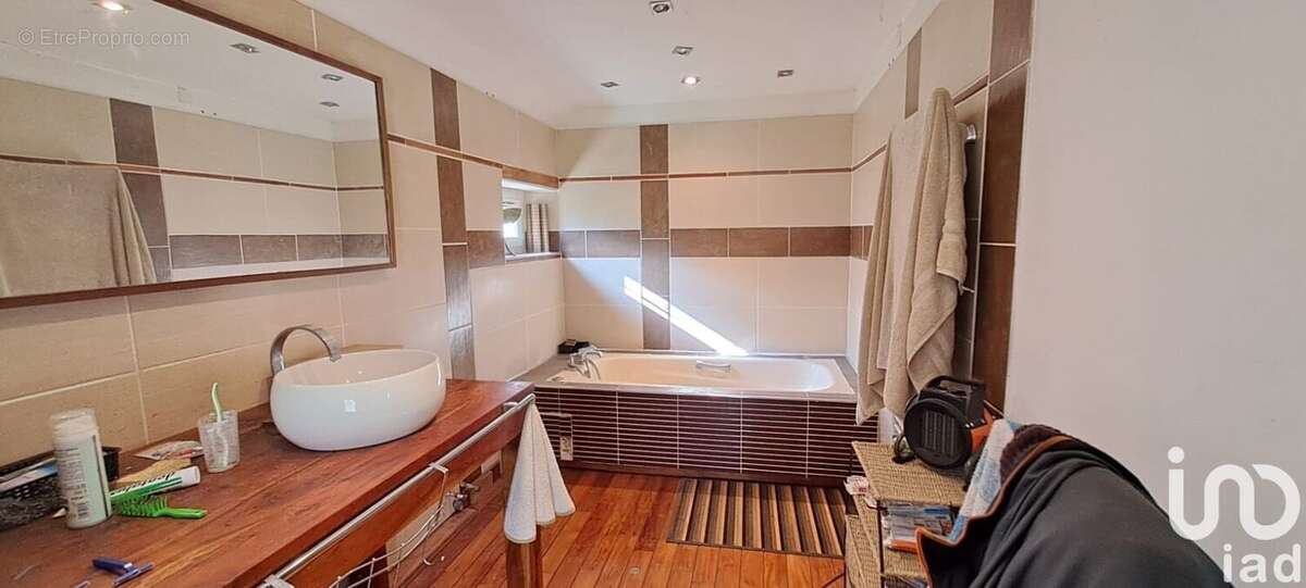 Photo 7 - Maison à CHEVILLON-SUR-HUILLARD