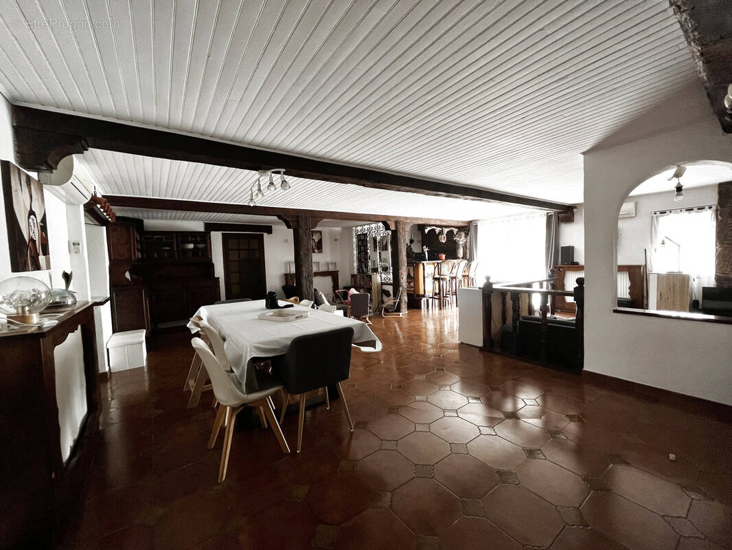 Maison à ARLES-SUR-TECH